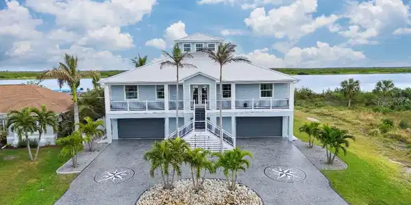 16176 LA BARGE CIRCLE