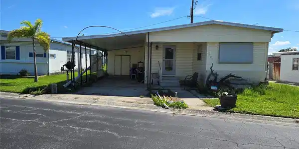3104 BESSIE LANE