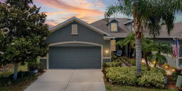 2239 BARRACUDA COURT