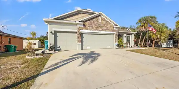 17265 GULFSPRAY CIRCLE