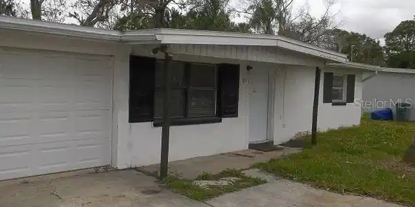 6711 SANDRA DRIVE