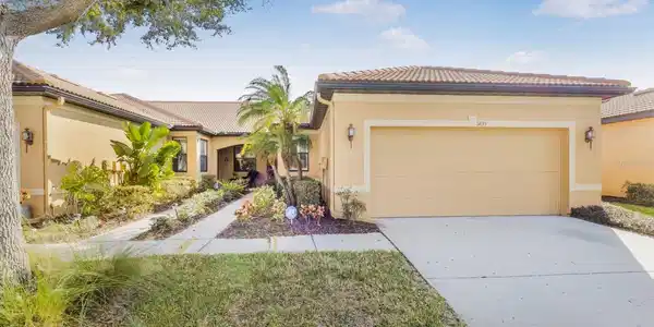 5835 SUNSET FALLS DRIVE