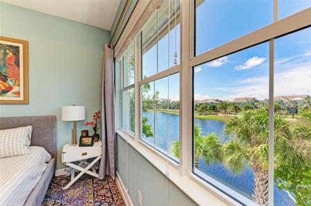 316 SAPPHIRE LAKE DRIVE
