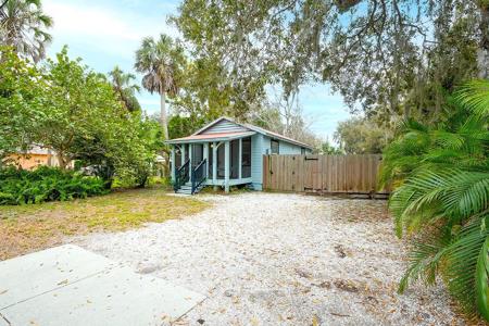 1220 43RD STREET
