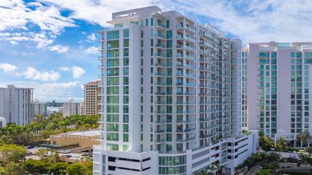 301 QUAY COMMONS