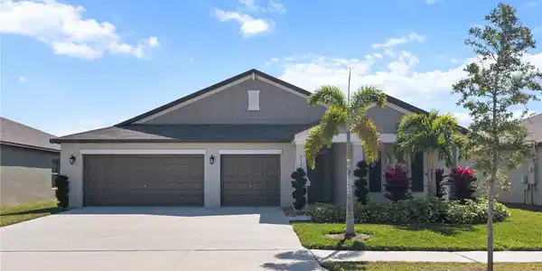 212 RAIN BERRY AVENUE