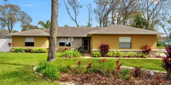 1301 WANDERING OAKS DRIVE