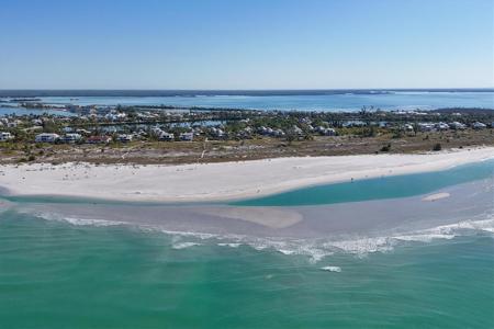 21 SEAWATCH DRIVE
