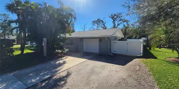 111 OAKWOOD AVENUE