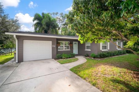 711 44TH STREET W