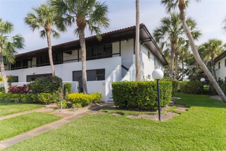 3500 EL CONQUISTADOR PARKWAY