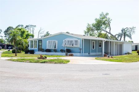 724 BUTTERFIELD CIRCLE