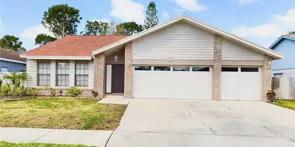 11204 POCKET BROOK DRIVE