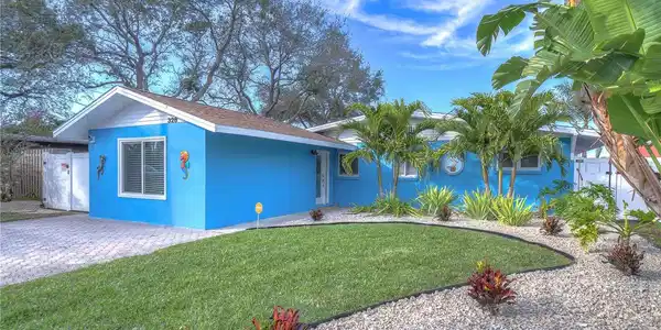 328 BAHIA VISTA DRIVE