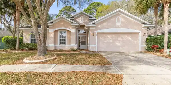 24 SHINNECOCK DRIVE