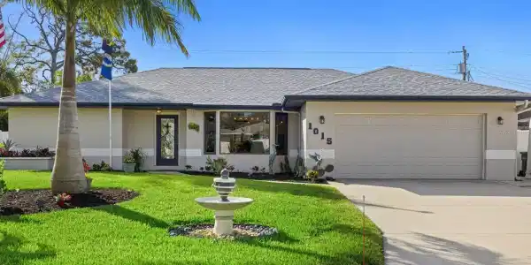 1015 FLAMINGO ROAD