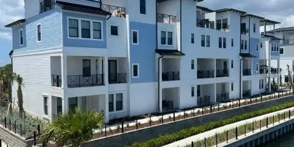 3043 BERMUDA SLOOP CIRCLE