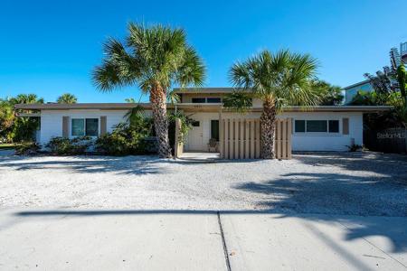 6811 PALM DRIVE