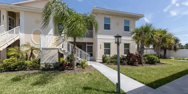 200 GARDENS EDGE DRIVE