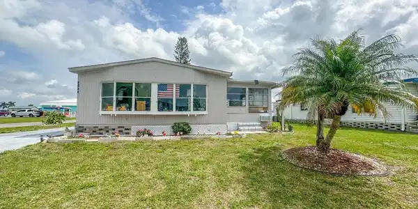 2834 WAXWING LANE