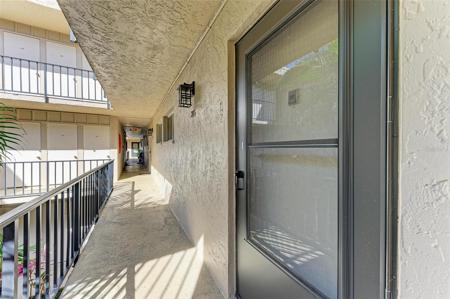 2763 WOODGATE LANE