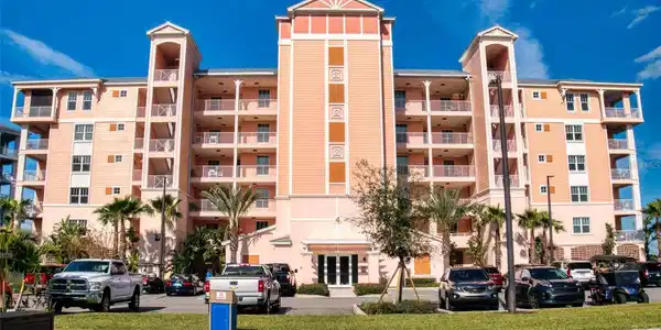 4 RIVERWALK DRIVE
