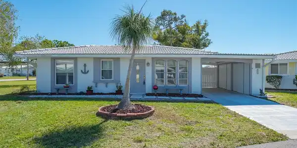 513 CIRCLEWOOD DRIVE