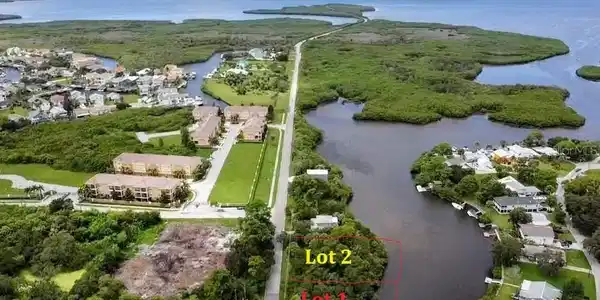 GREEN KEY ROAD