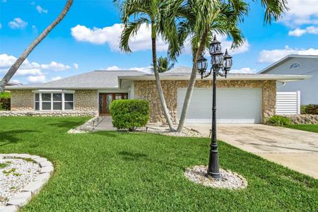 1935 SE 36TH TERRACE