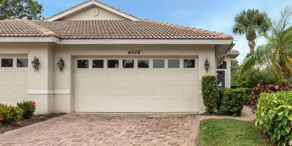 4508 CORSO VENETIA BOULEVARD