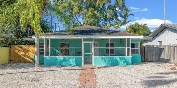 14024 VIVIAN DRIVE