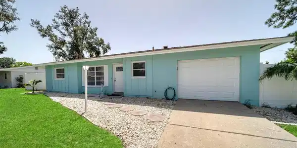 881 POLARIS ROAD