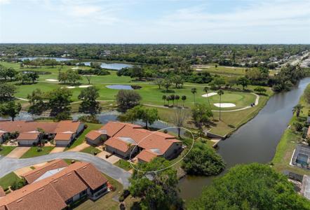 869 COUNTRY CLUB CIRCLE