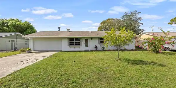 1922 WILLOW OAK DRIVE