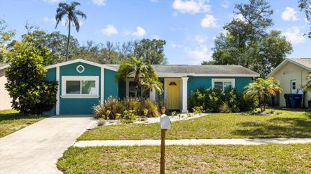 2211 LAUREN DRIVE