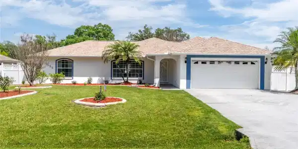 2525 QUEEN PALM DRIVE