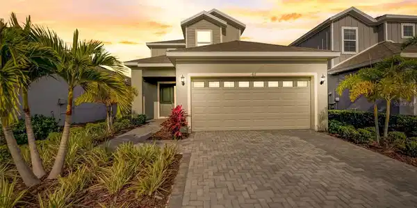 417 SANDSEND COURT