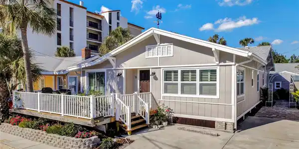 18 GLENDALE STREET