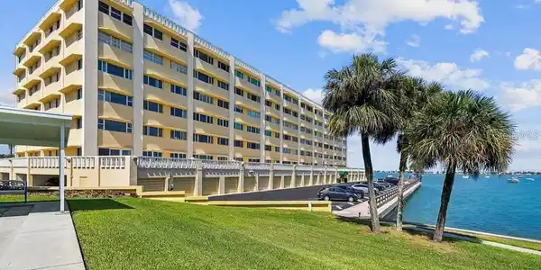 100 BLUFF VIEW DRIVE