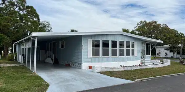 521 CERVINA DRIVE N