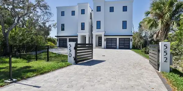 550 S PENINSULA AVENUE