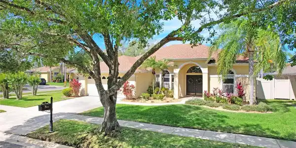 9802 WOODBAY DRIVE