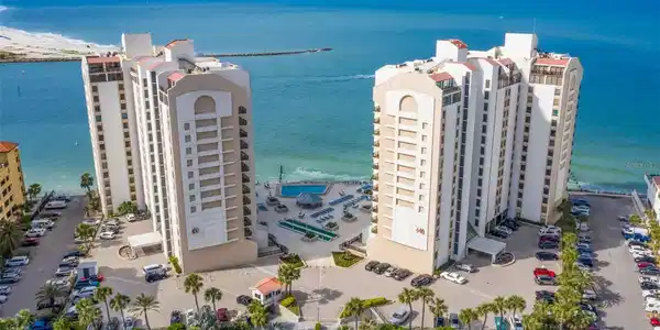 450 S GULFVIEW BOULEVARD