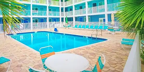 445 S GULFVIEW BOULEVARD