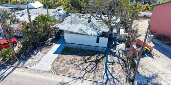 132 HARRISON DRIVE