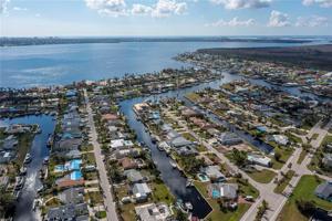 5313 BAYVIEW