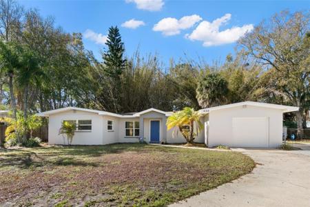 430 COUNTRY CLUB DRIVE