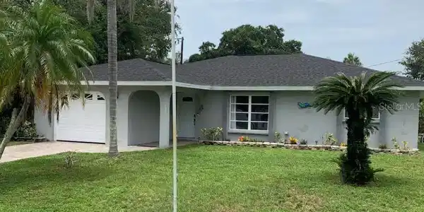 880 SUNRISE ROAD