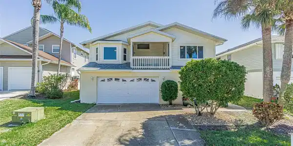 6216 BAYSIDE DRIVE