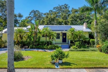 1002 22ND STREET W